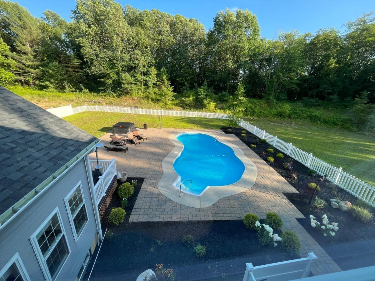 9 Bedroom Saratoga Home With Heated Pool, Hottub By Skiing, Track, Beach, Lake, Spac, Golf, Town, And Lake George! Saratoga Springs Esterno foto